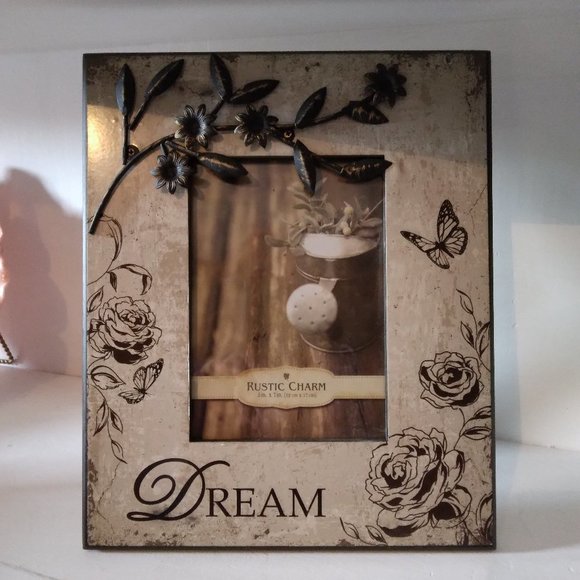 𝅺Rustic Metal Dream Floral 5 x 7 Picture Frame - Picture 1 of 2